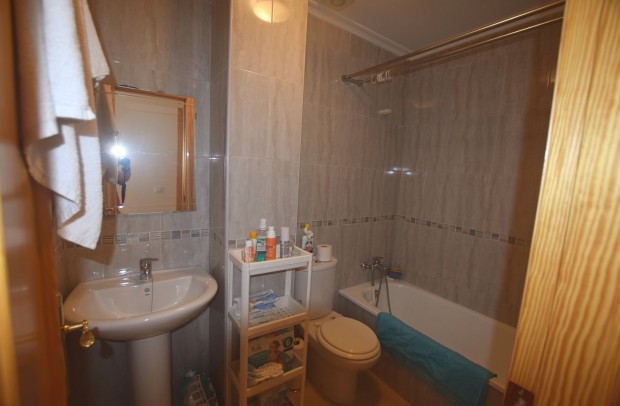 Resale - Apartment - Formentera del Segura