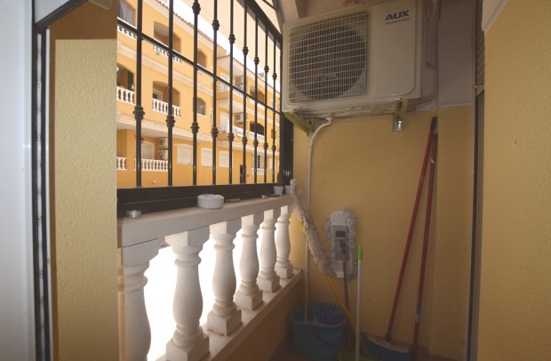 Resale - Apartment - Formentera del Segura