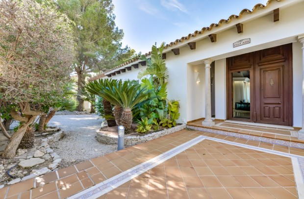 Resale - Detached House / Villa - Altea - Sierra de Altea