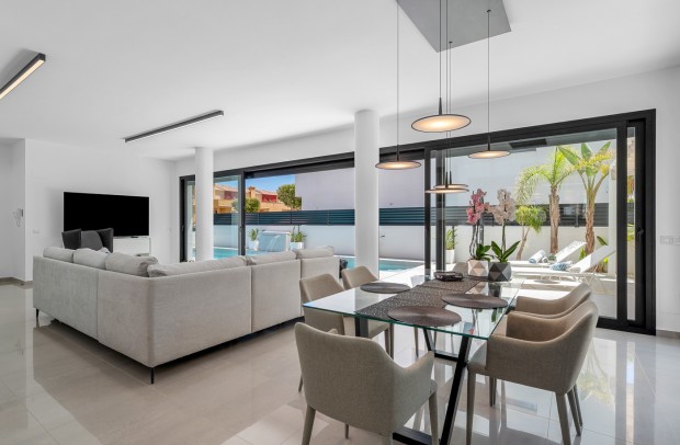 Reventa - Villa Detached - Guardamar del Segura