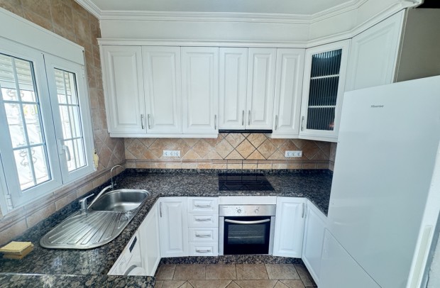 Revente - Detached House / Villa - San Miguel de Salinas