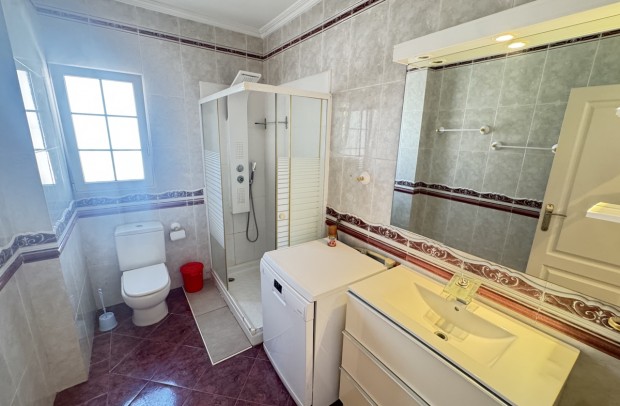 Revente - Detached House / Villa - San Miguel de Salinas