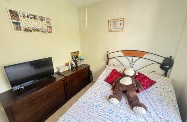 Resale - Detached House / Villa - Villamartin - Villamartín