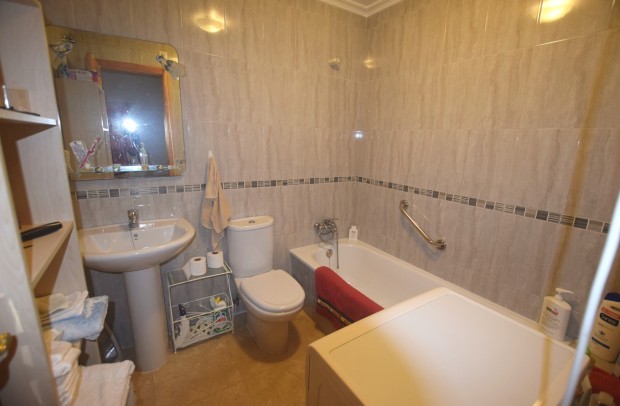 Resale - Apartment - Formentera del Segura