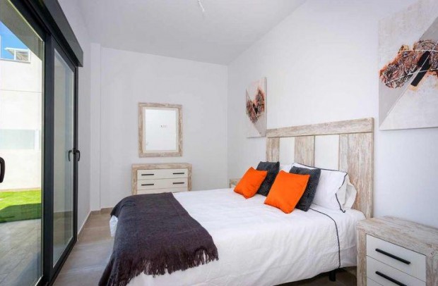 Nueva construcción  - Detached House / Villa - Daya Nueva - Centro