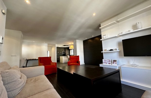 Resale - Apartment - Guardamar del Segura - Marjal Beach