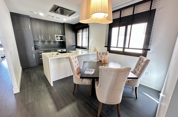 Resale - Apartment - Guardamar del Segura - Marjal Beach