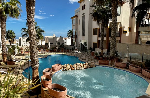 Resale - Apartment - Guardamar del Segura - Marjal Beach