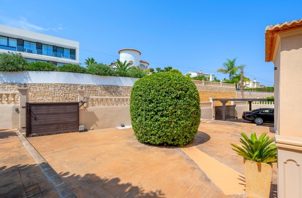 Revente - Detached House / Villa - Benissa