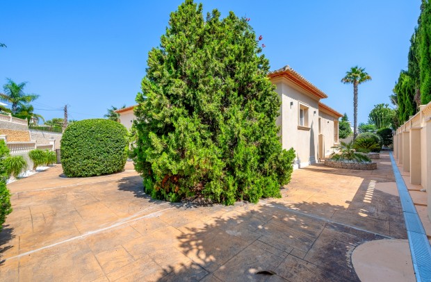 Revente - Detached House / Villa - Benissa