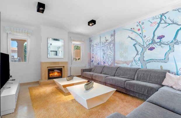 Revente - Detached House / Villa - Benissa