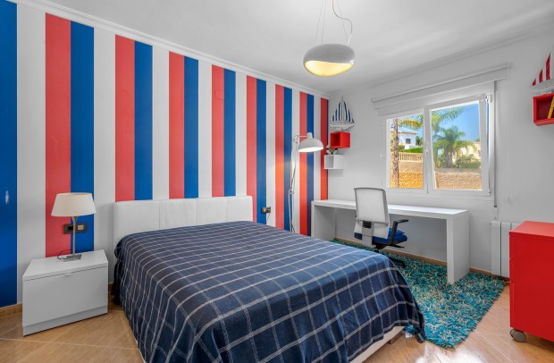 Revente - Detached House / Villa - Benissa