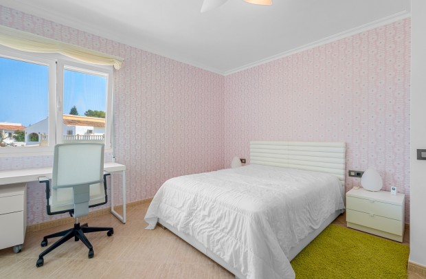 Revente - Detached House / Villa - Benissa