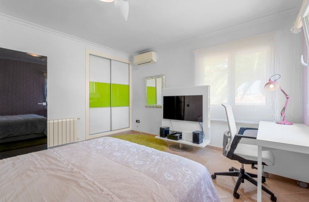 Revente - Detached House / Villa - Benissa