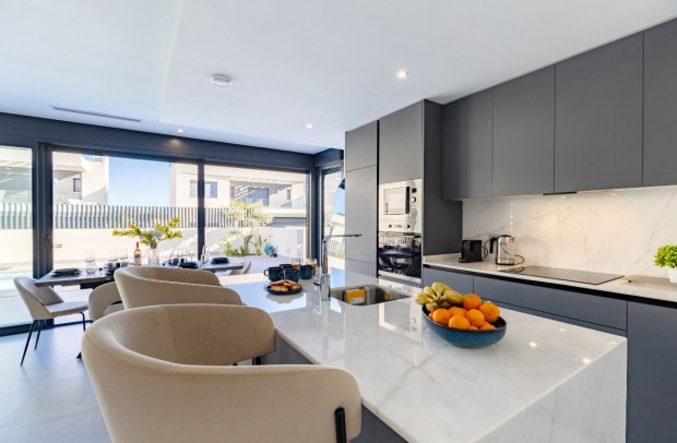 Resale - Detached House / Villa - Algorfa - La Finca Golf Resort