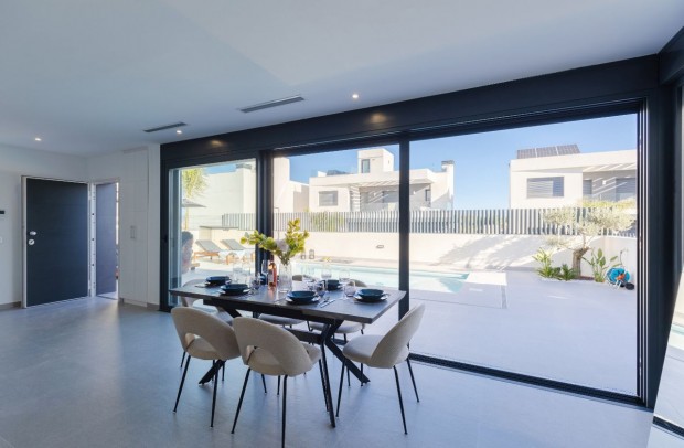 Resale - Detached House / Villa - Algorfa - La Finca Golf Resort