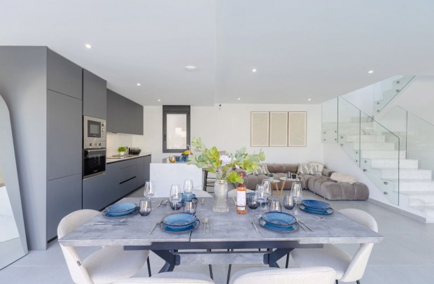 Resale - Detached House / Villa - Algorfa - La Finca Golf Resort