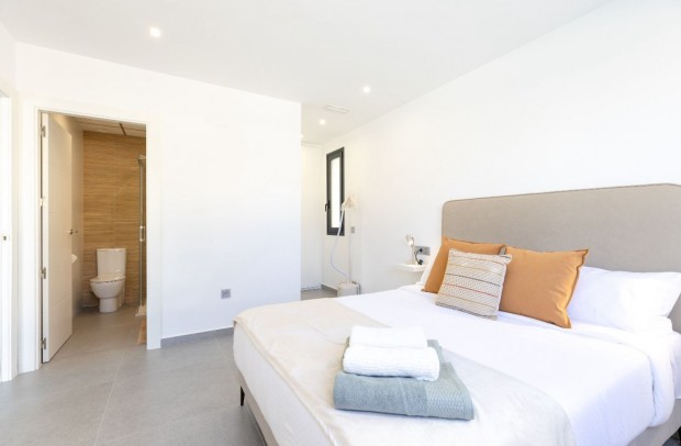 Resale - Detached House / Villa - Algorfa - La Finca Golf Resort