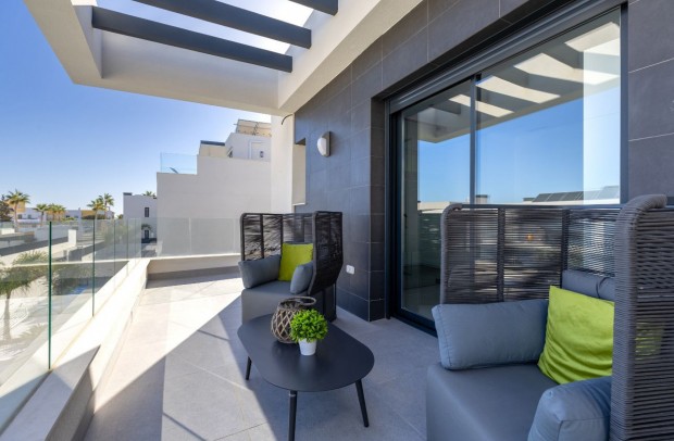 Resale - Detached House / Villa - Algorfa - La Finca Golf Resort