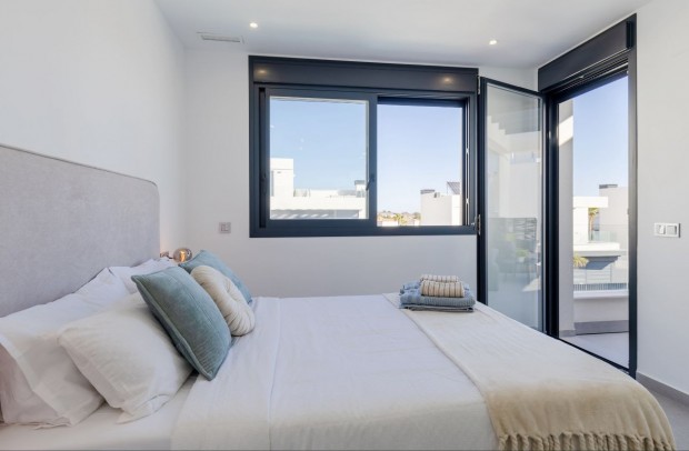 Resale - Detached House / Villa - Algorfa - La Finca Golf Resort