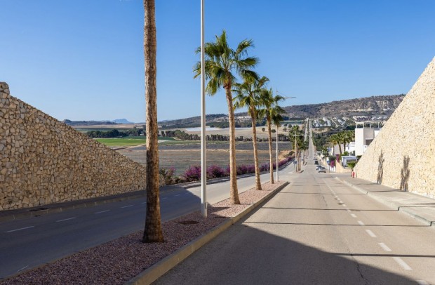 Resale - Detached House / Villa - Algorfa - La Finca Golf Resort