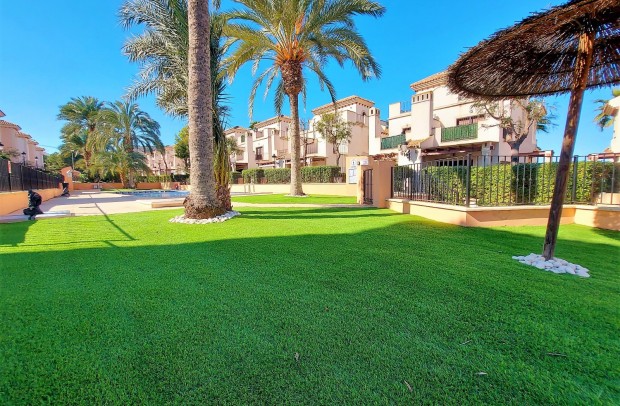 Resale - Semi-Detached - Algorfa - La Finca Golf Resort