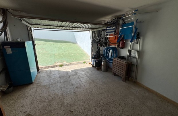 Resale - Villa Detached - Punta Prima