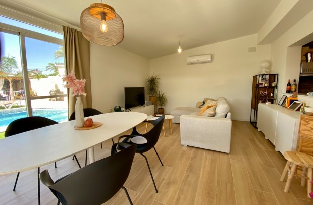 Reventa - Detached House / Villa - Ciudad Quesada