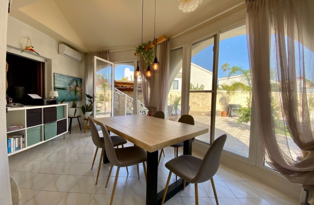 Reventa - Detached House / Villa - Ciudad Quesada