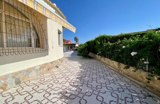 Reventa - Detached House / Villa - Ciudad Quesada