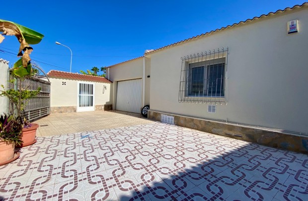 Reventa - Detached House / Villa - Ciudad Quesada