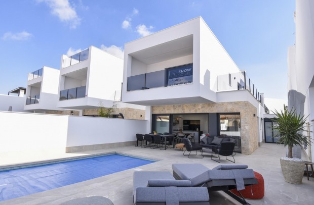 Nueva construcción  - Detached House / Villa - San Pedro del Pinatar - Los Antolinos