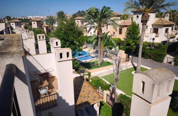 Resale - Semi-Detached - Algorfa - La Finca Golf Resort