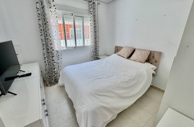 Revente - Detached House / Villa - Ciudad Quesada