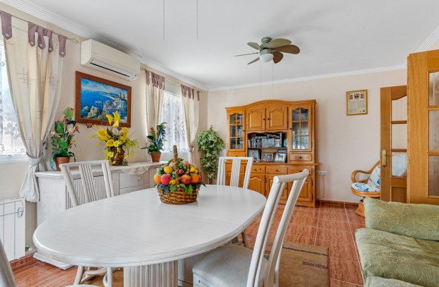 Revente - Villa Detached - Jacarilla