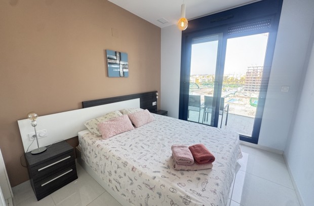 Resale - Apartment - Punta Prima