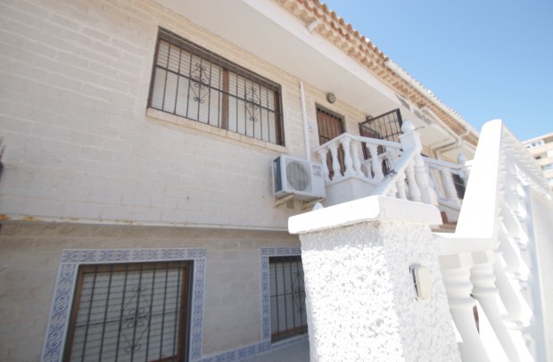 Resale - Bungalow - La Mata - Playa