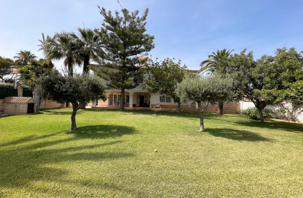 Resale - Detached House / Villa - Orihuela Costa - Cabo Roig