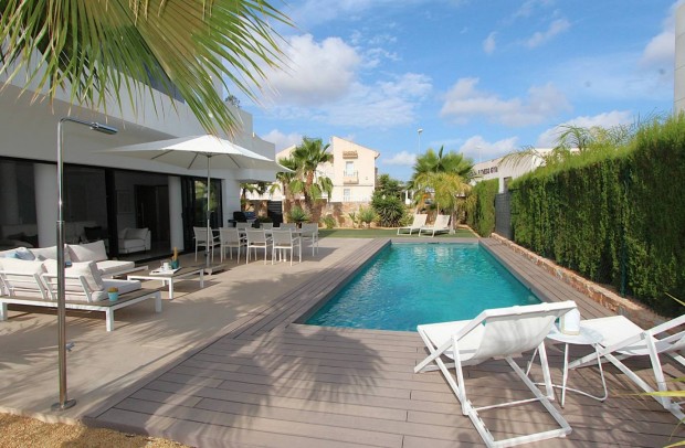 Resale - Chalet / Villa - Ciudad Quesada - Cuidad Quesada