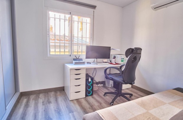 Resale - Detached House / Villa - Los Montesinos - La Herada