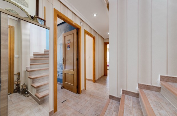 Resale - Duplex Penthouse - Guardamar del Segura - Comunidad Valenciana