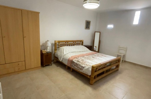 Resale - Chalet / Villa - Daya Nueva