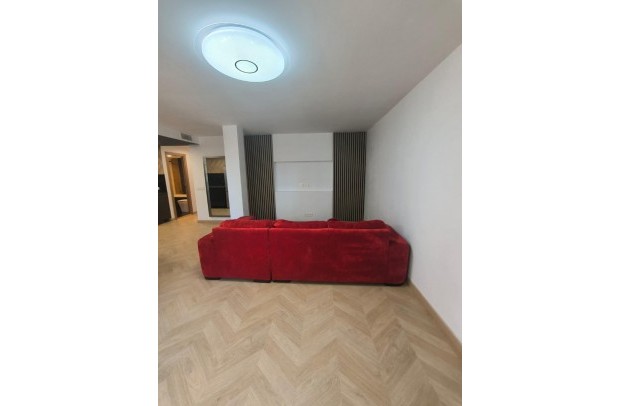 Resale - Apartment - Torrevieja - Acequion