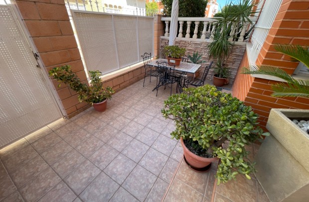 Resale - Town house - Elche - Centro