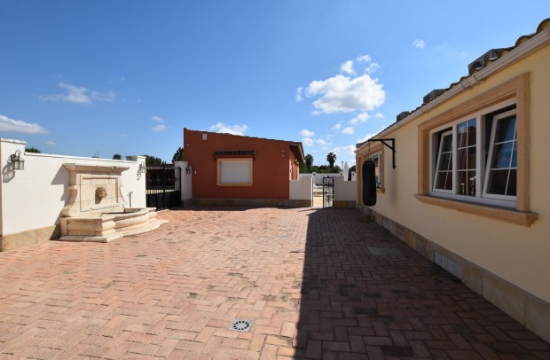 Resale - Country Property - Heredades