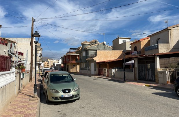 Resale - Town house - Jacarilla - Comunidad Valenciana