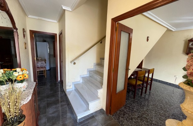 Resale - Town house - Jacarilla - Comunidad Valenciana