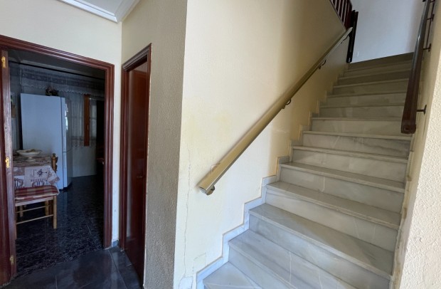 Resale - Town house - Jacarilla - Comunidad Valenciana