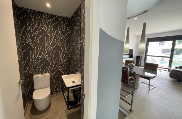 Resale - Detached House / Villa - Dolores - ZONA NUEVA