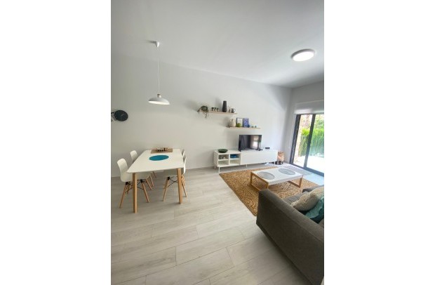 Resale - Apartment - Orihuela Costa - Villamartín